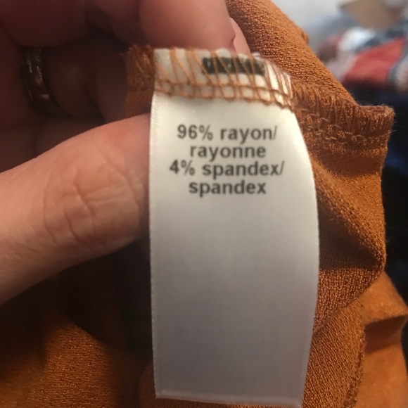 Brand new mustard top - Picture 4 of 5